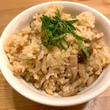 冷蔵庫の余り物で炊き込みご飯